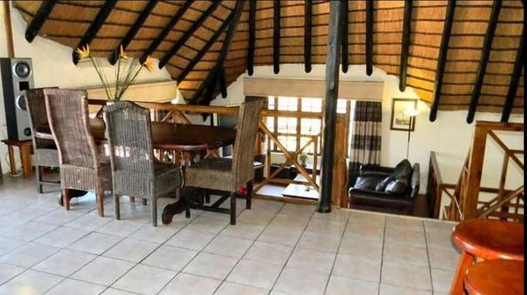 Khaya La Manzi Guest Lodge ฮิบเบอร์ดีน ห้อง รูปภาพ